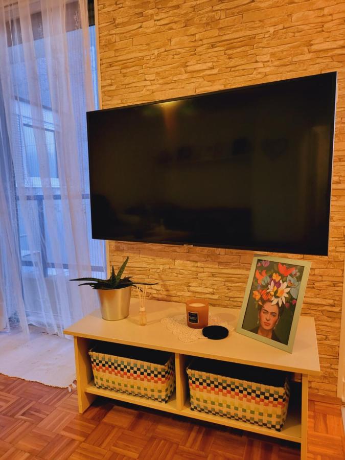 ווליקה גוריצה Dolly Apartment Airport מראה חיצוני תמונה