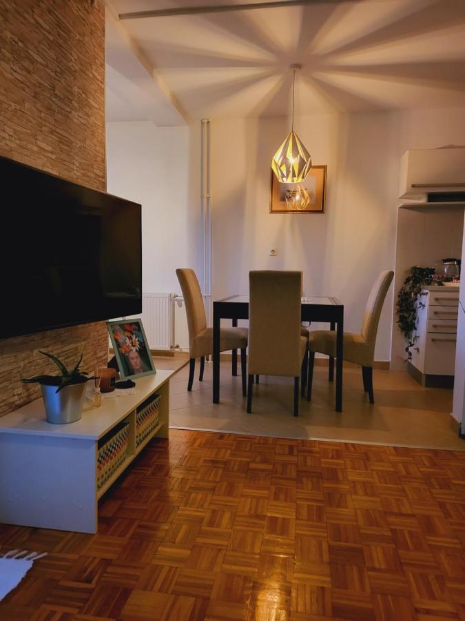 ווליקה גוריצה Dolly Apartment Airport מראה חיצוני תמונה